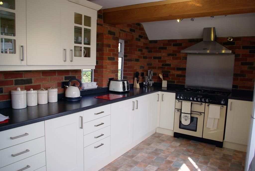 מיידסטון Leeds Castle Holiday Cottages חדר תמונה